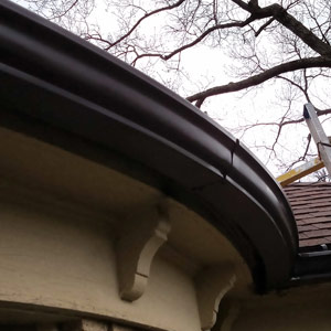 Radius rain gutter in Grand Rapids, MI